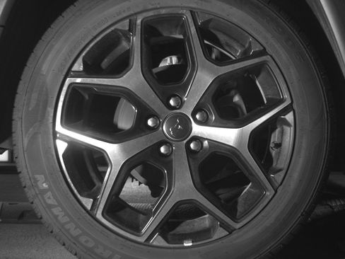 Used 2025 Jeep Compass Limited image 15