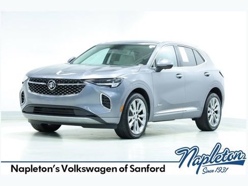 Used 2022 Buick Envision Avenir w/ Technology Package II image 1