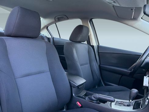 Used 2010 MAZDA MAZDA3 i Touring image 28