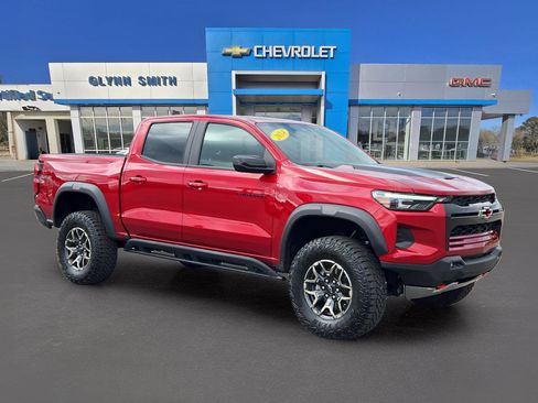 Certified 2024 Chevrolet Colorado ZR2 w/ Technology Package image 5