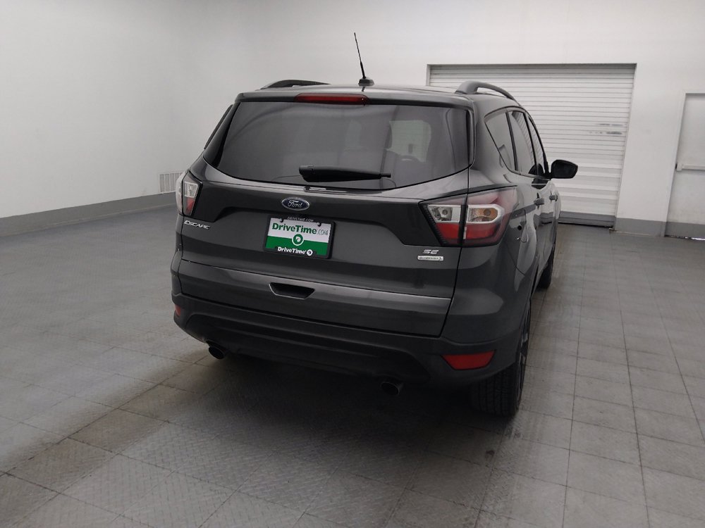 Used 2017 Ford Escape SE w/ SE Sport Appearance Package FWD image 7