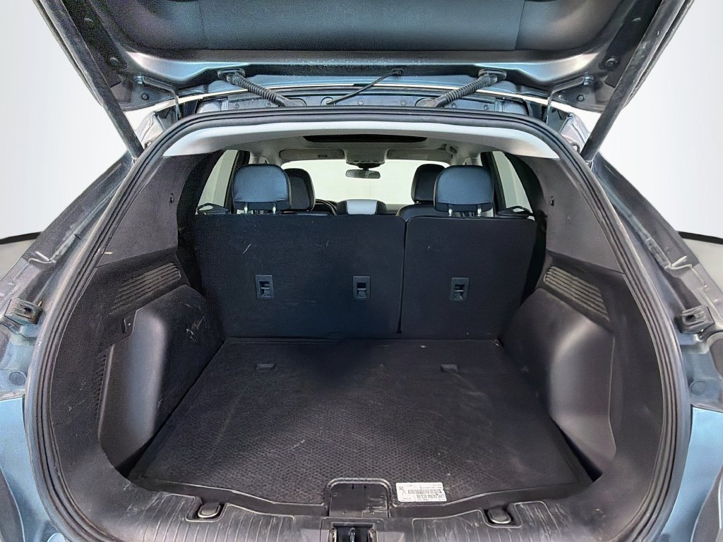 Used 2022 Ford Escape SEL w/ Technology Package FWD image 25