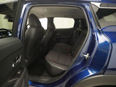 Used 2025 Nissan Kicks SR AWD/4WD image 15