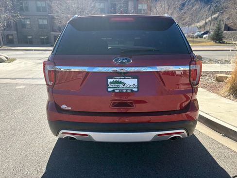 Used 2017 Ford Explorer Limited image 7