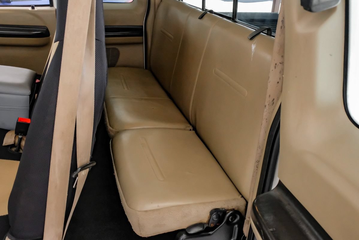 Used 2005 Ford F250 XL AWD/4WD image 34