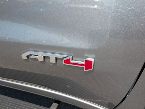 Used 2020 GMC Sierra 1500 AT4 image 11