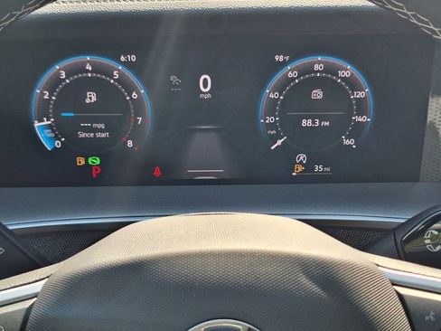 New 2025 Volkswagen Tiguan S image 15