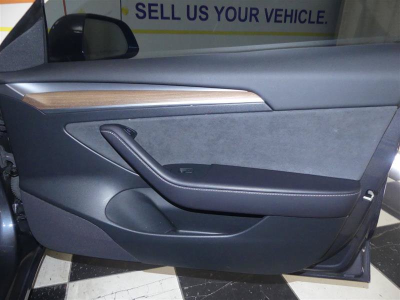 Used 2023 Tesla Model 3 Standard Range RWD image 22