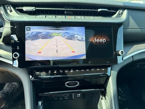 New 2026 Jeep Grand Cherokee L Limited AWD/4WD image 14