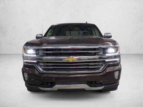 Used 2016 Chevrolet Silverado 1500 High Country w/ High Country Premium Package AWD/4WD image 2