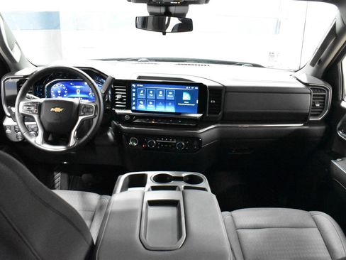 Used 2023 Chevrolet Silverado 1500 LT image 6