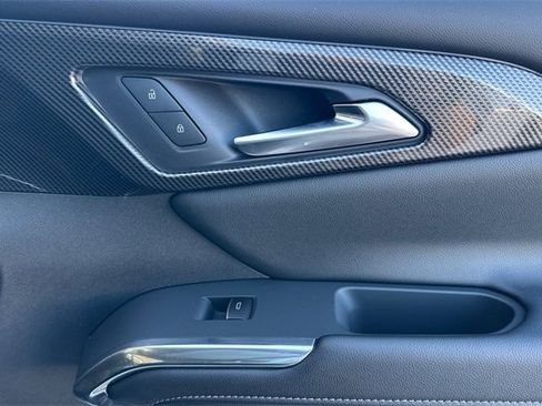 New 2026 Chevrolet Traverse High Country image 24