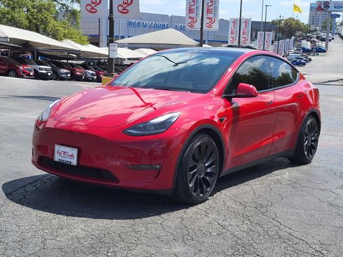 Used 2022 Tesla Model Y Performance image 8
