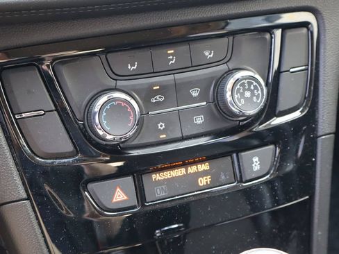 Used 2019 Buick Encore Preferred FWD image 21
