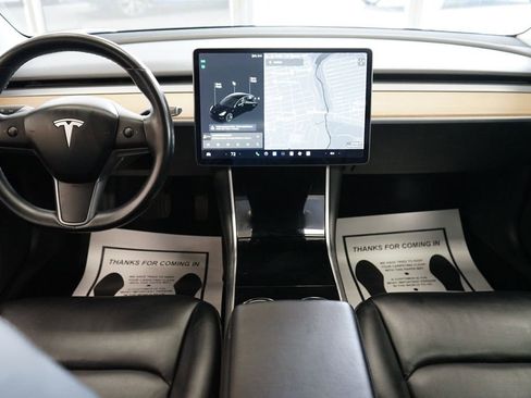 Used 2018 Tesla Model 3 Long Range image 36