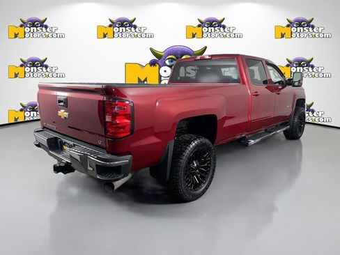 Used 2019 Chevrolet Silverado 2500 LT w/ LT Convenience Package AWD/4WD image 5