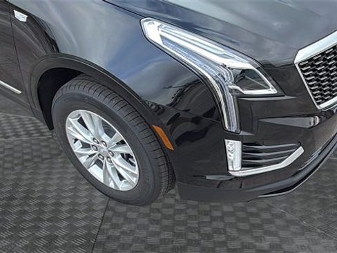 New 2026 Cadillac XT5 Luxury image 10