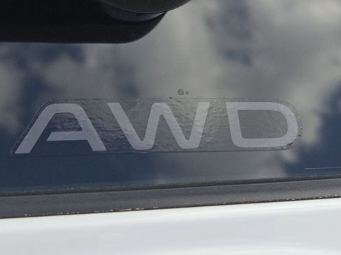 Certified 2025 Honda CR-V EX image 12