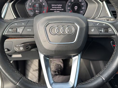 Used 2022 Audi Q5 2.0T Premium Plus image 17