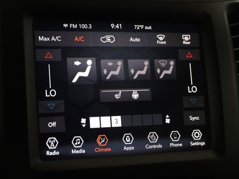 Used 2020 Jeep Cherokee Trailhawk w/ Cold Weather Group AWD/4WD image 30