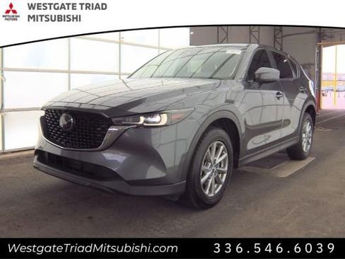 Used 2022 MAZDA CX-5 AWD 2.5 S w/ Preferred Package image 2