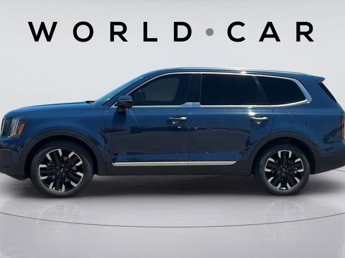 Used 2023 Kia Telluride AWD image 4