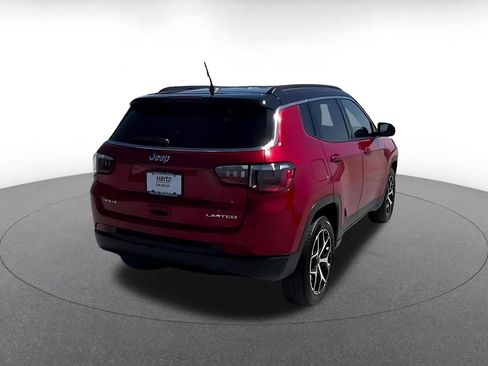 Used 2025 Jeep Compass Limited AWD/4WD image 15