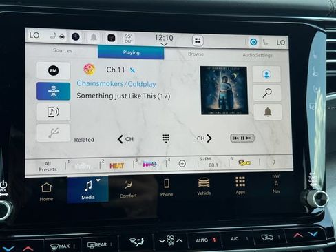 New 2026 Jeep Grand Wagoneer Limited AWD/4WD image 34