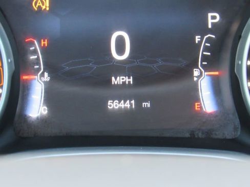 Used 2018 Jeep Compass Latitude w/ Popular Equipment Group image 38