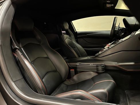Used 2012 Lamborghini Aventador LP 700-4 image 51