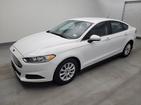 Used 2016 Ford Fusion S FWD image 2