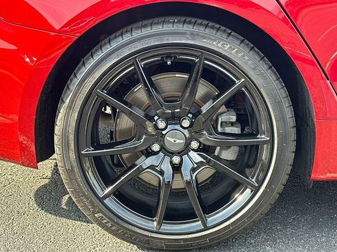 Used 2023 Genesis G70 3.3T image 7