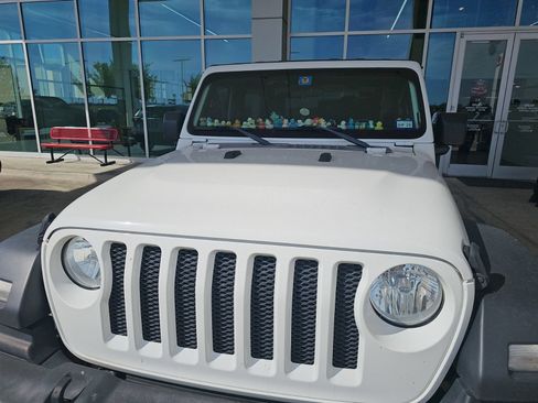 Used 2019 Jeep Wrangler Sport AWD/4WD image 22