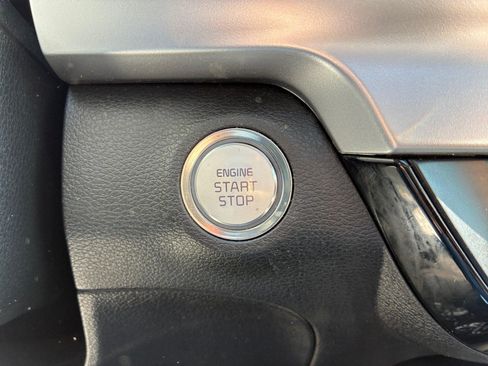 Used 2021 Kia Telluride S AWD/4WD image 30