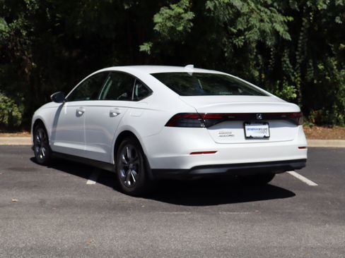 Used 2024 Honda Accord EX image 7