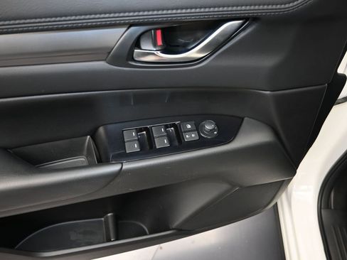 Used 2021 MAZDA CX-5 Touring FWD image 11