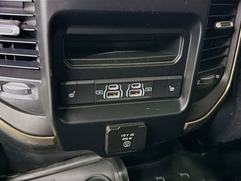 Used 2022 RAM 2500 Limited image 29