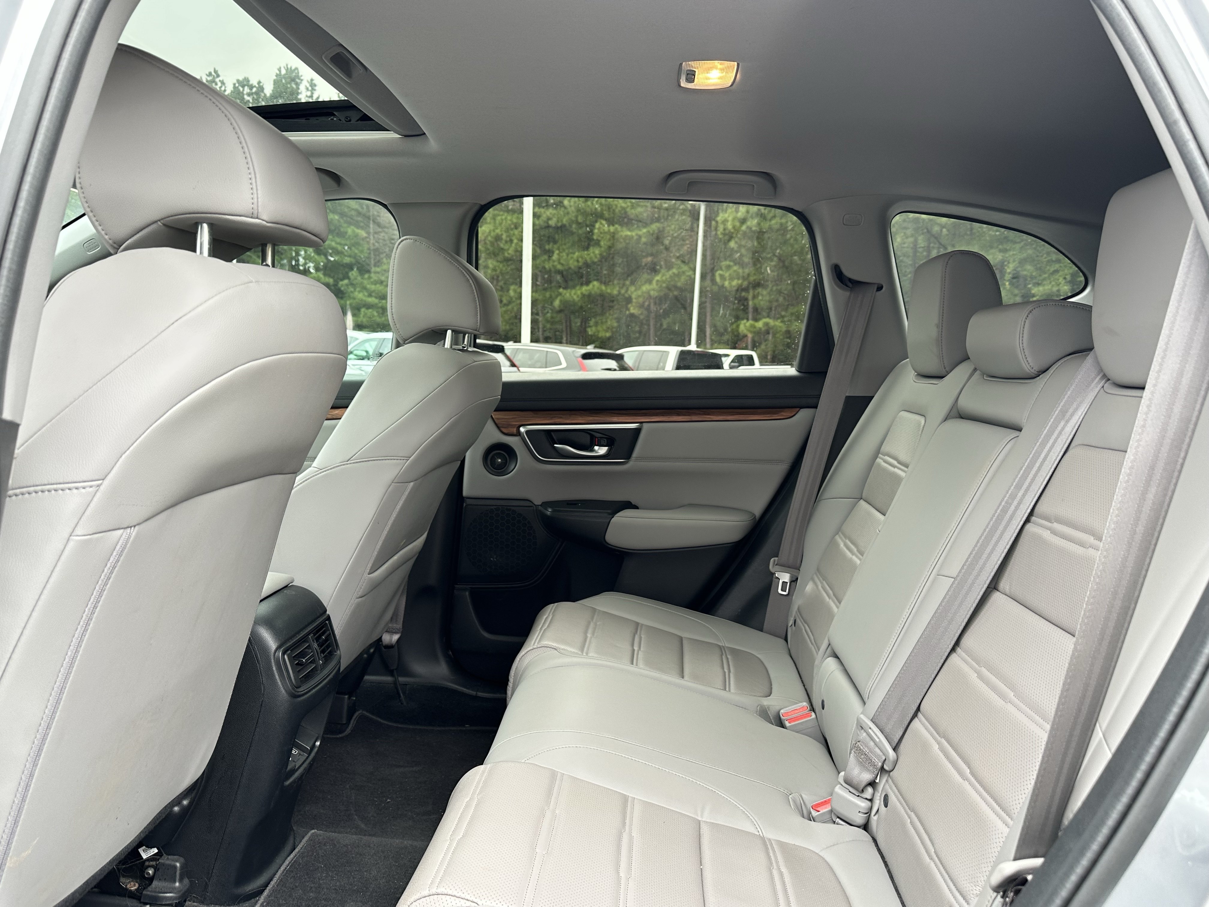 Used 2021 Honda CR-V EX-L image 9