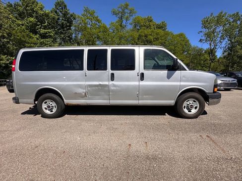 Used 2012 GMC Savana 3500 LS w/ Power Package RWD image 3
