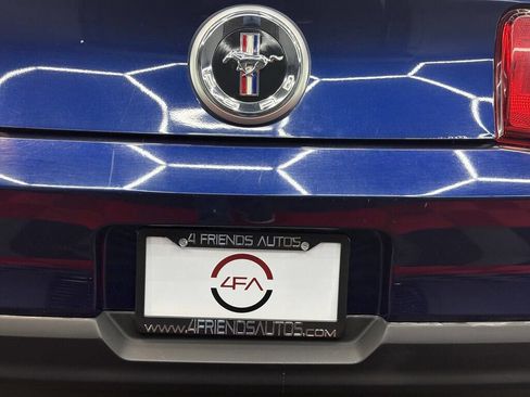 Used 2012 Ford Mustang Premium image 19