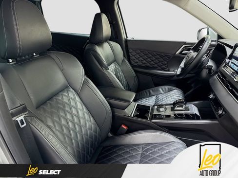 Used 2022 Mitsubishi Outlander SEL AWD/4WD image 31