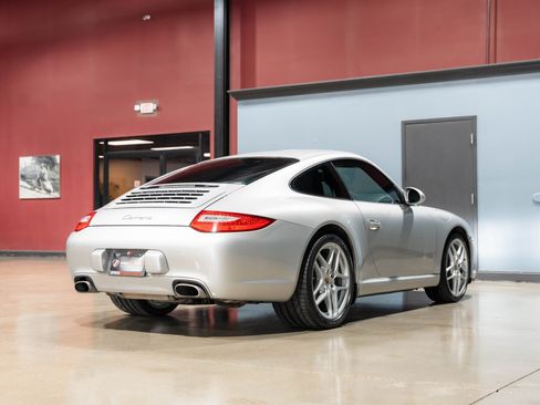 Used 2009 Porsche 911 Carrera RWD image 15