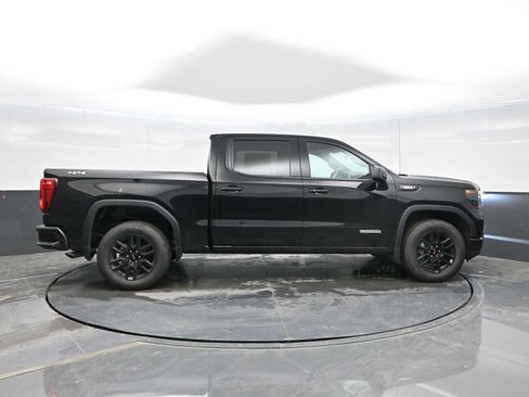 New 2026 GMC Sierra 1500 Elevation image 9