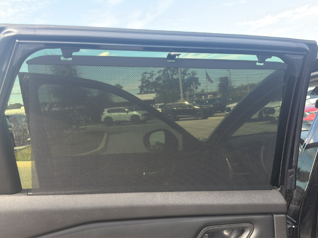 Certified 2025 Nissan Rogue SV w/ SV Premium Package FWD image 33