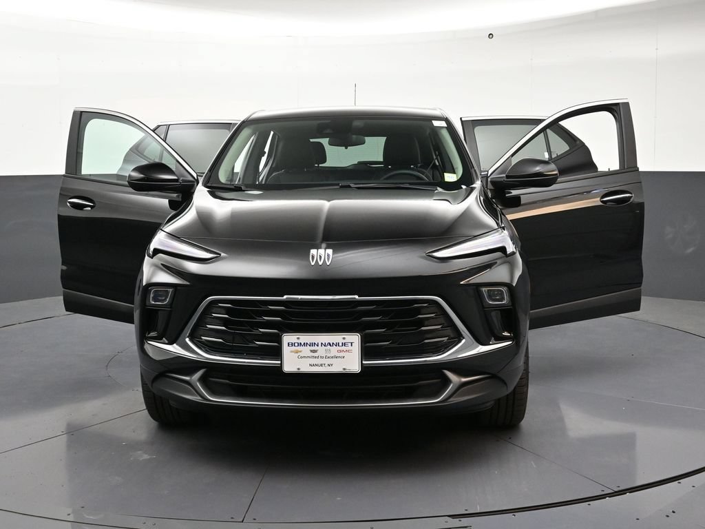 Certified 2026 Buick Encore GX Preferred AWD/4WD image 37