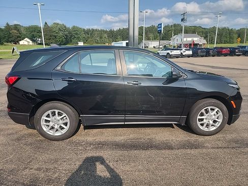 Used 2024 Chevrolet Equinox LS FWD image 8