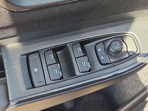 New 2026 Subaru Outback Premium AWD/4WD image 9