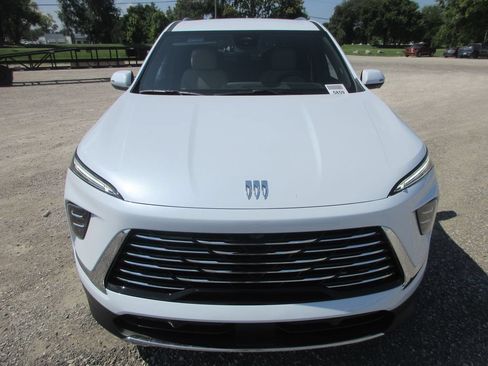 New 2026 Buick Enclave Preferred FWD image 11