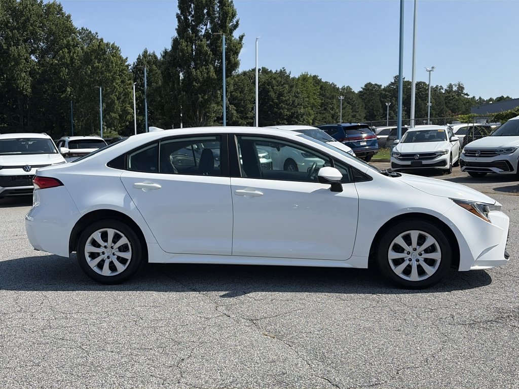 Used 2024 Toyota Corolla LE FWD image 7
