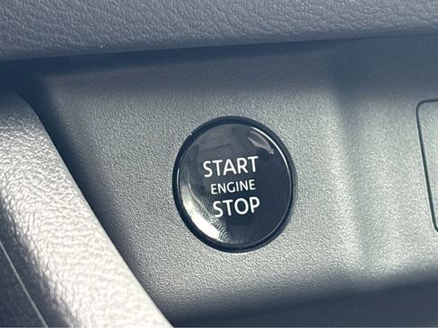 New 2026 Nissan Rogue SV image 5